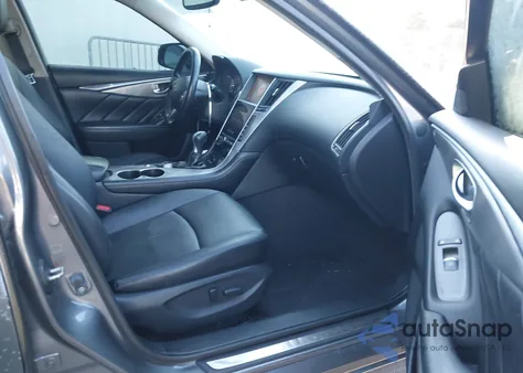 2015 Infiniti Q50 Premium/Sport z USA, uszkodzony, nr VIN JN1BV7AP3FM339113